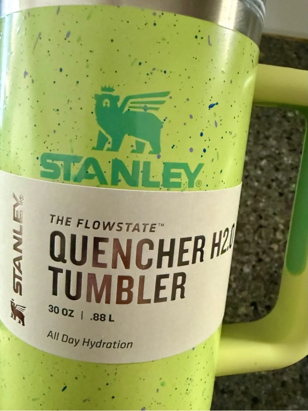 New Stanley Quencher H2.0 Tumbler Straw Cup 30oz RETIRED COLOR- Citron Speckle - Picture 3 of 12